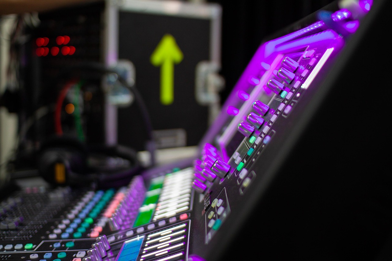 Gdzie znaleźć muzykę i intro do podcastu? Przegląd najlepszych serwisów